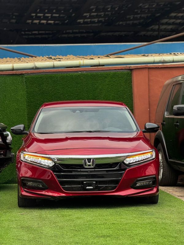 Main image of 2018 Honda Accord sport